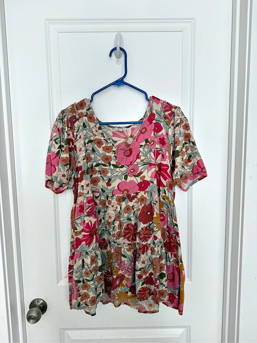 MOTF Floral shirt in Pink & Green Like New